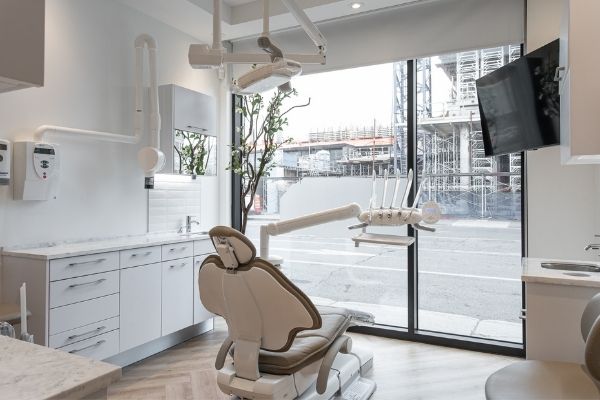 Dentiste a Rosemont - Clinique dentaire a Rosemont - Clinique dentaire St-Denis Rosemont (11)